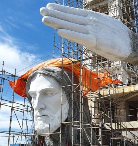 Κατασκευάζουν άγαλμα του Χριστού ψηλότερο από του Ρίο