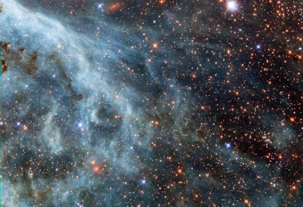 Διάστημα: Χιλιάδες τόνοι εξωγήινης σκόνης πέφτουν στη Γη κάθε χρόνο – Πώς το εξηγούν οι επιστήμονες