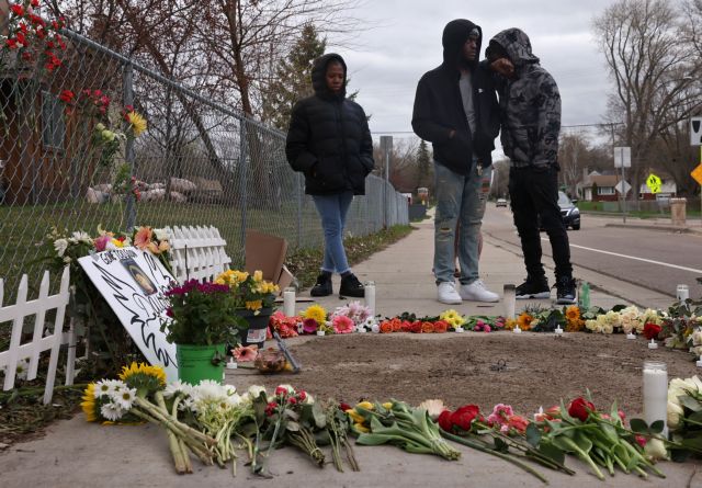 ΗΠΑ : Ο μαθητής που σκοτώθηκε από πυρά της αστυνομίας δεν πυροβόλησε αστυνομικό