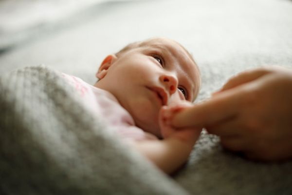 Μιχαηλίδου: Επίδομα αναδοχής από 300 έως 1.200 ευρώ το μήνα