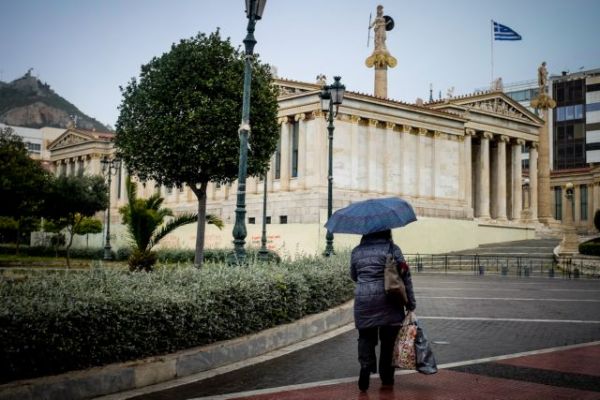 Καιρός : Ηλιοφάνεια σε όλη τη χώρα με τοπικές βροχές και καταιγίδες