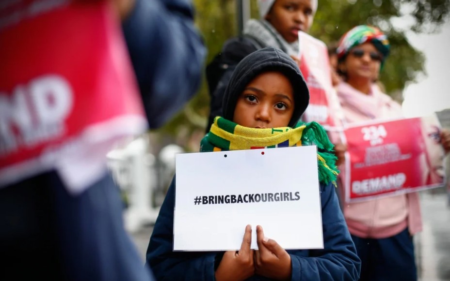 Νιγηρία : Επτά χρόνια μετά την αρπαγή των «κοριτσιών του Τσιμπόκ» – Αγνοούνται ακόμη 100
