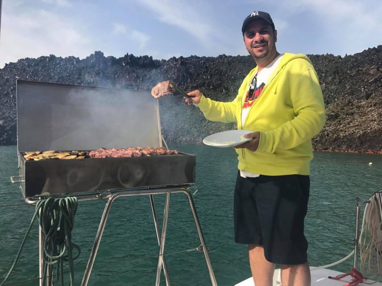 Τάσος Αντωνίου: «Το Πάσχα για μένα συνδέεται με εκδρομές και φαγητό»