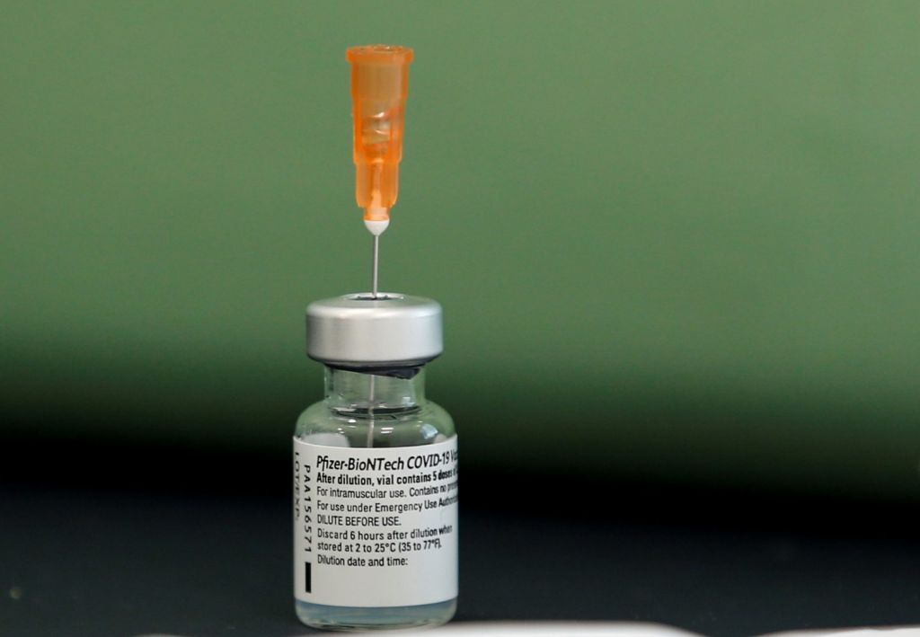 Εμβόλιο Covid-19 : Η Pfizer «αύξησε κατά 60%» την τιμή που χρεώνει στην ΕΕ