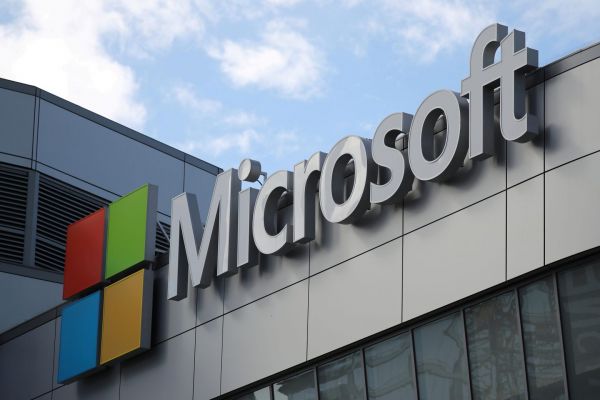 Η Microsoft εξαγοράζει για 20 δισ. δολάρια εταιρεία υπηρεσιών υγείας