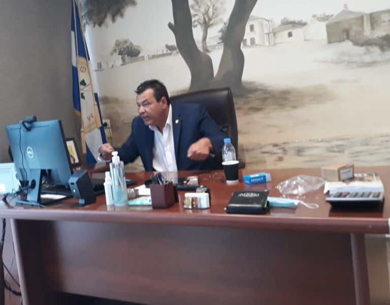 «Σκουπίδια τέλος στη Φυλή»