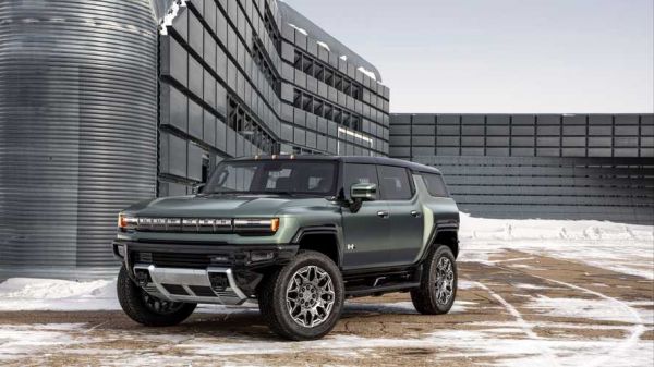 GMC Hummer SUV: Η θηριώδης όψη της ηλεκτροκίνησης