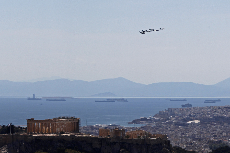 Ηνίοχος 21: Μαχητικά αεροσκάφη πάνω από την Αθήνα