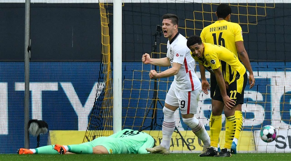 Οδυνηρή εντός έδρας ήττα για τη Ντόρτμουντ (1-2) – Δείτε γκολ από τα ματς της Μπουντεσλίγκα