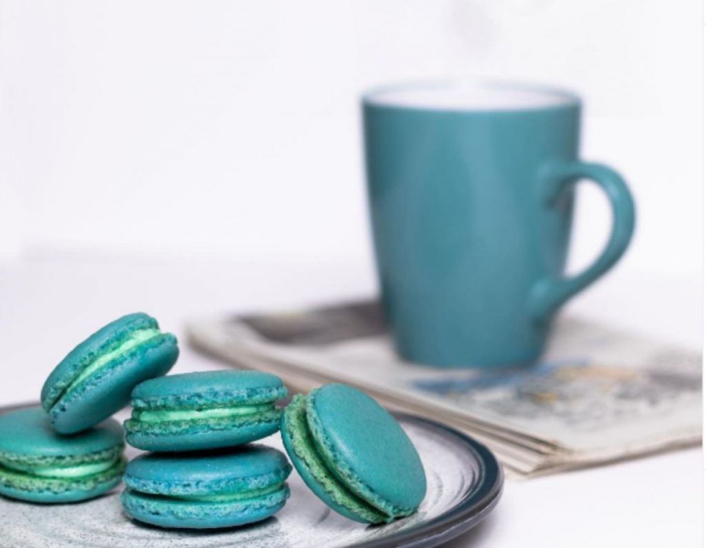 Η φυσική μπλε χρωστική που βρίσκεται στο κόκκινο λάχανο μπορεί να αντικαταστήσει την τεχνητή