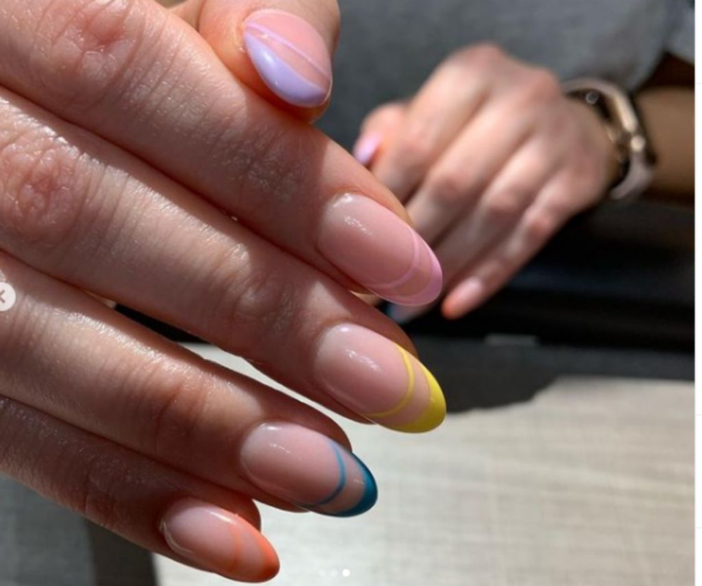Αντίο γαλλικό μανικιούρ, αυτή είναι η νέα τάση στα νύχια
