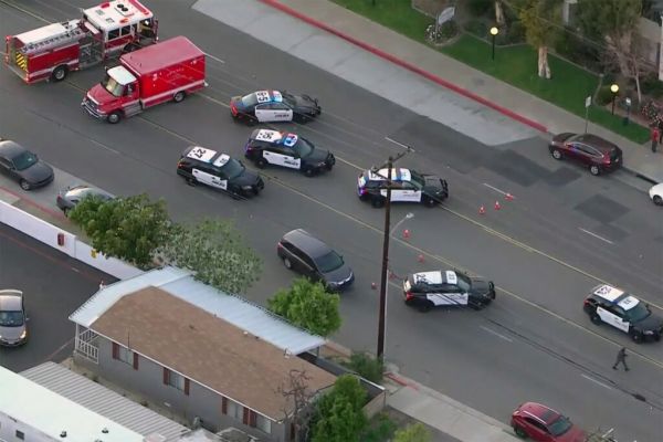 ΗΠΑ : Πυροβολισμοί στην Καλιφόρνια – Τουλάχιστον τέσσερις νεκροί