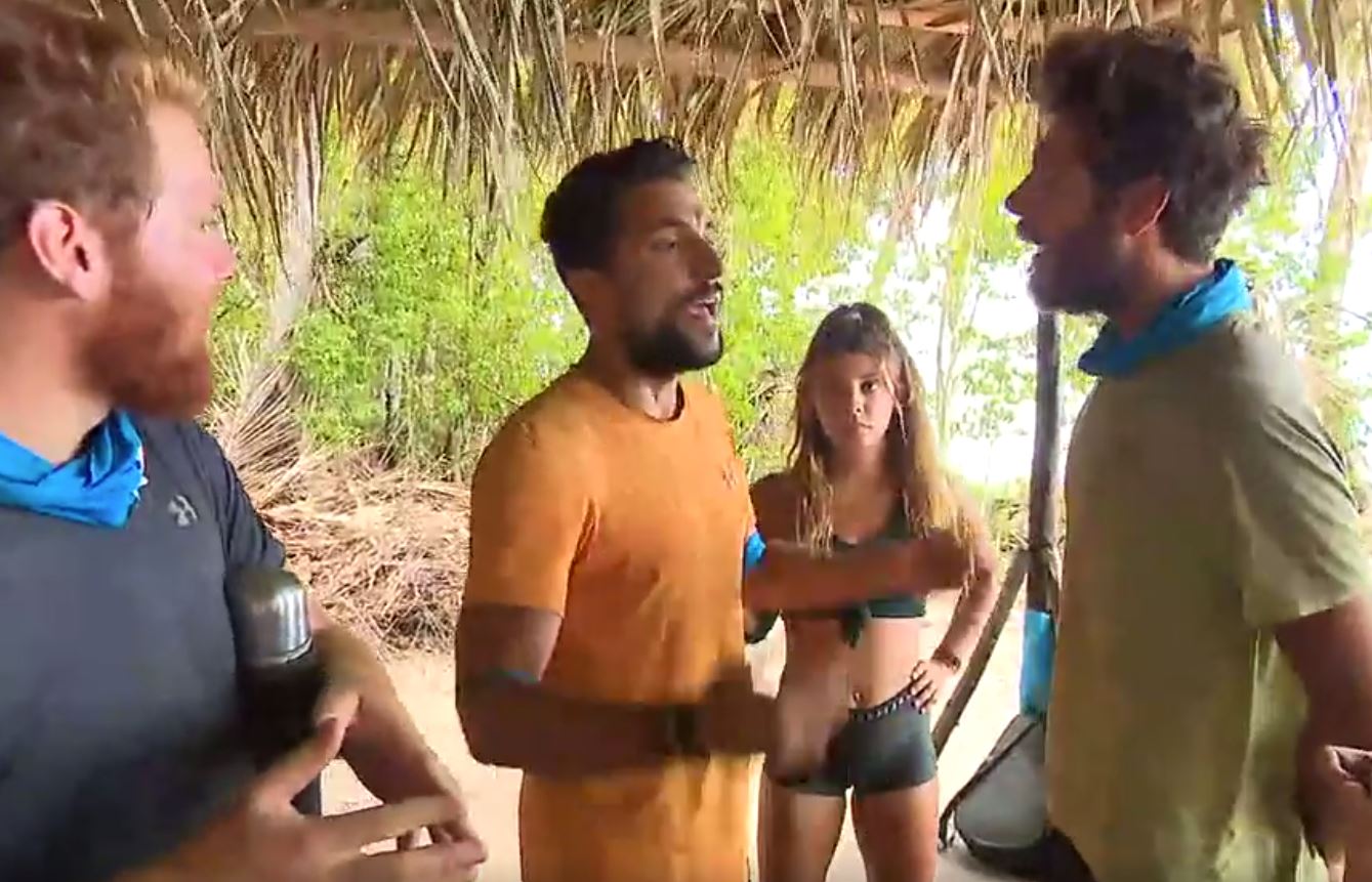 Survivor: «Άναψαν» τα αίματα για τη σημαία στους Μπλε