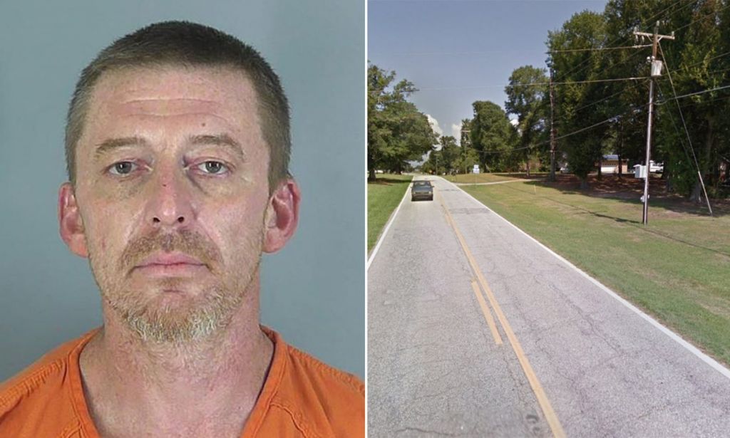 Περπατούσε δημοσίως με σακούλα στα γεννητικά του όργανα-Τι συνέβη;