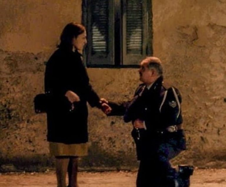 Άγριες Μέλισσες Spoiler: Η Ρίζω παντρεύεται τον Προύσαλη – Η πρώτη φωτό με το νυφικό