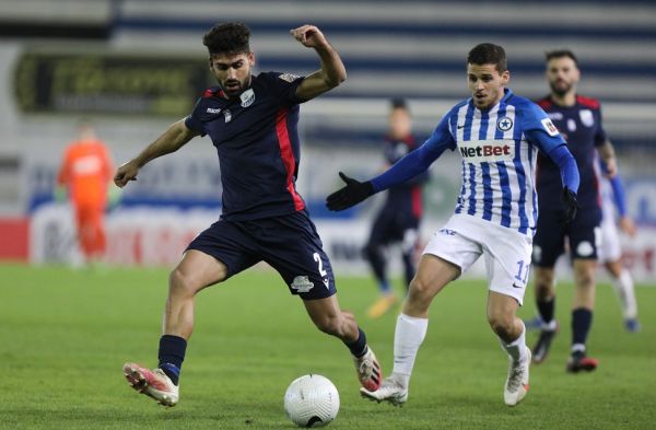 Live στα play out της Superleague