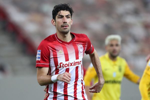 Μπουχαλάκης : «Πιο ώριμος και πιο δυνατός» (pic)