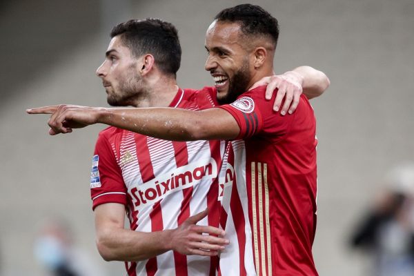 ΑΕΚ-Ολυμπιακός 1-5 : Την ξεφτίλισε με πεντάρα! – Δείτε τα γκολ