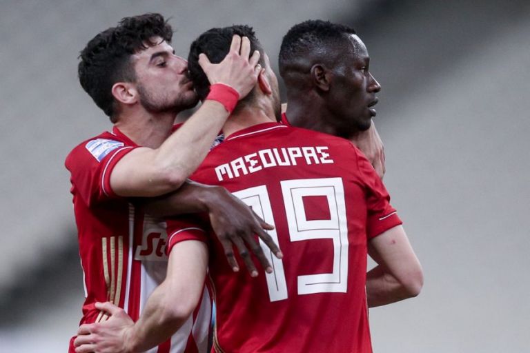 Ολυμπιακός : Ένα ευχαριστώ στην ομάδα που σκόρπισε την ΑΕΚ στους… πέντε ανέμους