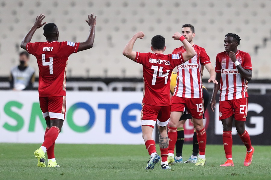 Ετσι ο Θρύλος σκόρπισε την ΑΕΚ με ιστορική πεντάρα (vids)