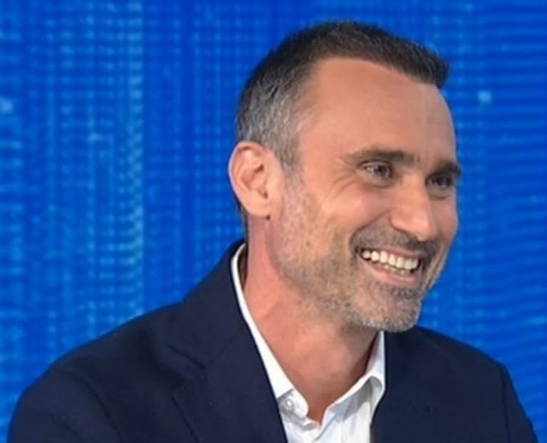 Γιώργος Καπουτζίδης: «Το παιδικό μου όνειρο ήταν να γίνω αθλητής»