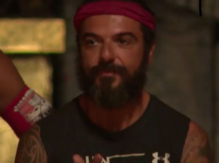 Survivor: «Και να τους δωροδόκησε ο Τριαντάφυλλος που είναι το κακό;»