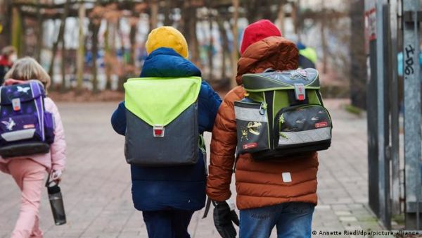 Γερμανία : Εμβολιασμός 12χρονων το καλοκαίρι