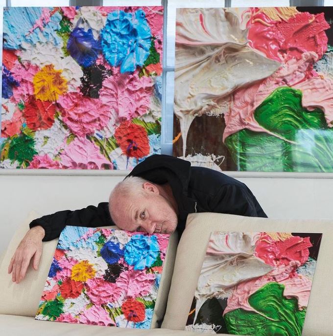 Ο Damien Hirst με 10.000 έργα σε πλατφόρμα τύπου NFT