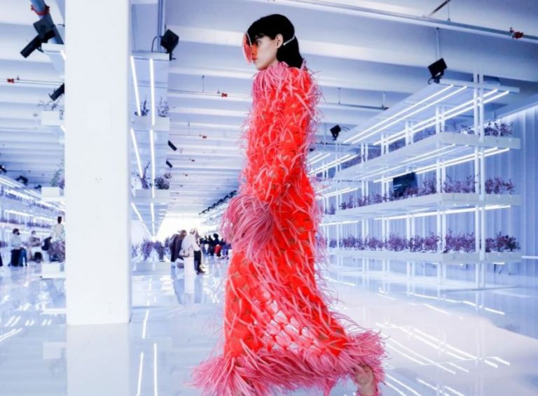 Ντάνιελ Ντελ Κόρε: Ο σχεδιαστής μόδας που «νίκησε» την πανδημία