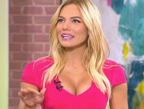 Ιωάννα Μαλέσκου: H on air έκπληξη και ο… παραλίγο τουρτοπόλεμος