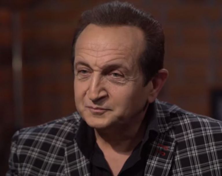 Σπύρος Μπιμπίλας: H επική απάντηση στο «μέτριος ηθοποιός»