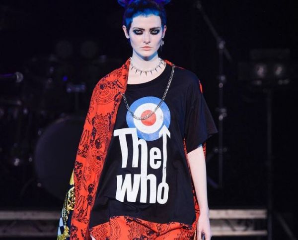 Soo Catwoman: Η μούσα της πανκ συνεχίζει να εμπνέει τη μόδα