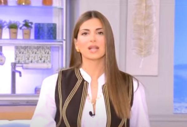 Σταματίνα Τσιμτσιλή: «Εσύ τα λες, εμένα θα πάρουν τηλέφωνο» – Με ποιον εξοργίστηκε η παρουσιάστρια;