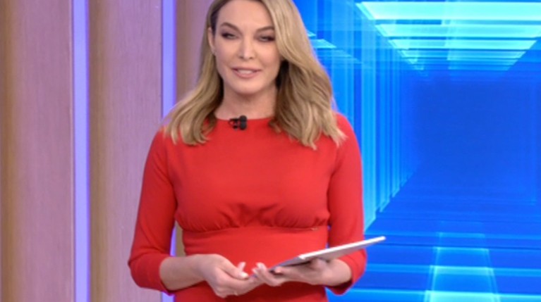 Τατιάνα Στεφανίδου: «Θέλω να εμβολιαστώ τόσο πολύ! Θα πήγαινα και αύριο!»