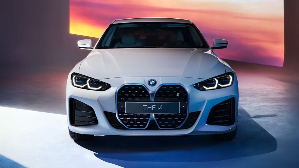 BMW i4 Μ Sport: Προθάλαμος Μ επιδόσεων
