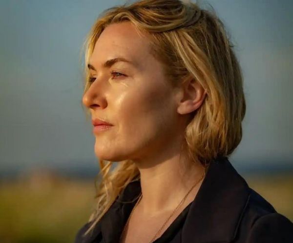 Κέιτ Γουίνσλετ: Γκέι ηθοποιοί φοβούνται να αποκαλύψουν την σεξουαλικότητά τους