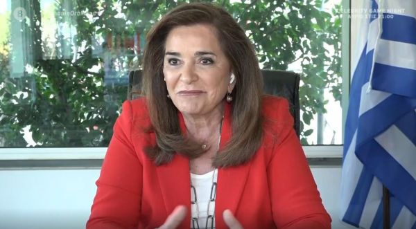 Ντ. Μπακογιάννη στο MEGA : Συγκεκριμένα οικονομικά συμφέροντα πίσω από τα κορονοπάρτι στις πλατείες