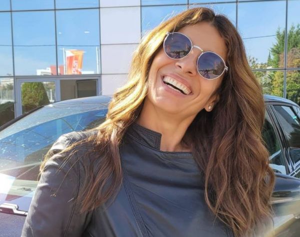 Πόπη Τσαπανίδου: Περήφανα γενέθλια – Αποκάλυψε την ηλικία της