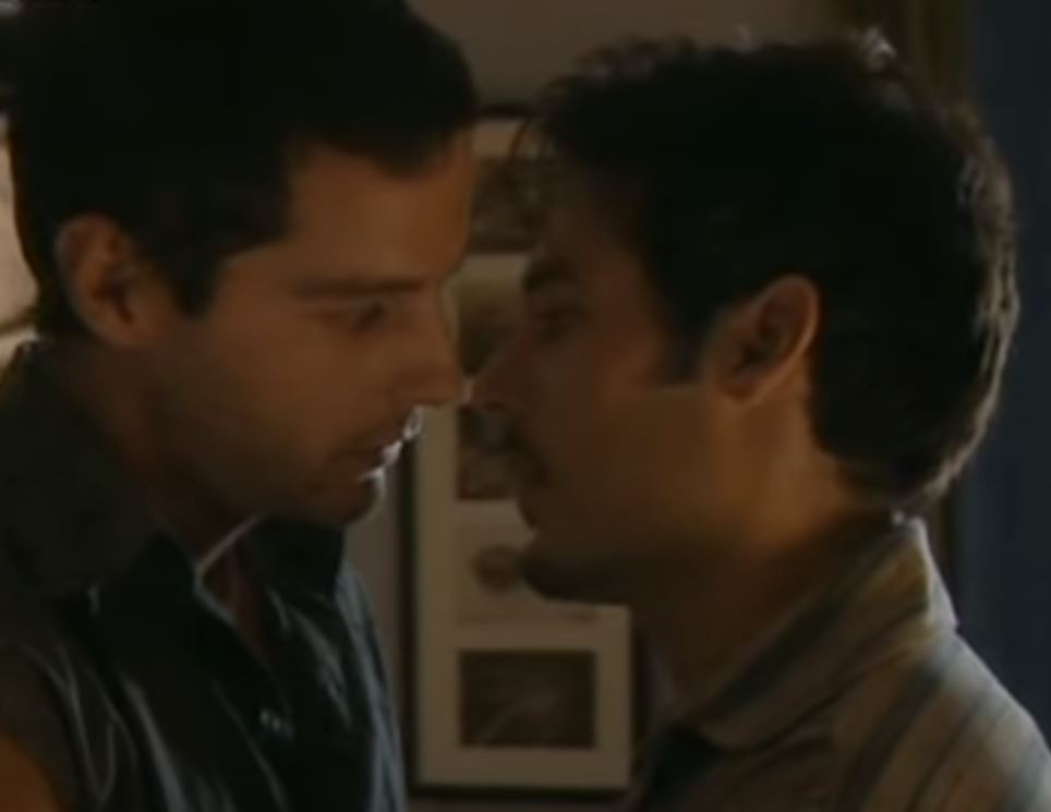 Κώστας Κάππας: 18 χρόνια μετά το gay φιλί στο «Κλείσε τα μάτια»