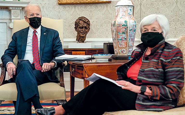 Στον ίδιο βηματισμό οι Δημοκρατικοί