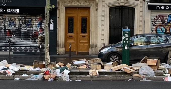 Παρίσι : Εκστρατεία κατά της βρομιάς ή «βρόμικη» εκστρατεία;  