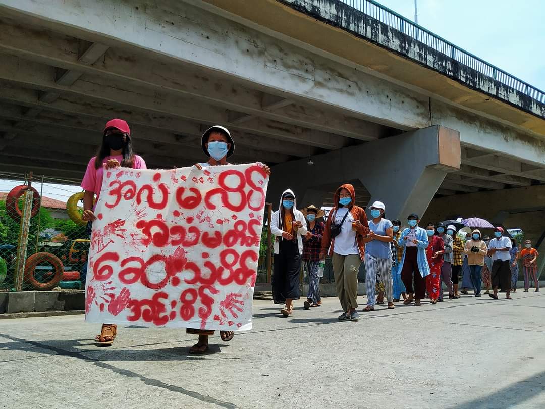Μιανμάρ : Οι δυνάμεις ασφαλείας πυροβόλησαν εναντίον διαδήλωσης υγειονομικών