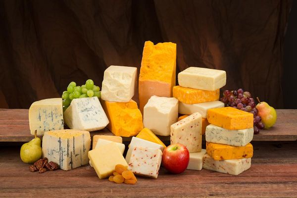 Πώς επηρεάζουν τα τυριά την χοληστερίνη – Ποια είναι τα καλύτερα