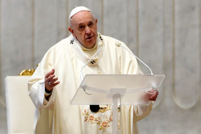 Βατικανό: «Μαραθώνιο προσευχής» επί ένα μήνα ζητάει από τους πιστούς ο Πάπας για να φύγει ο κοροναϊός
