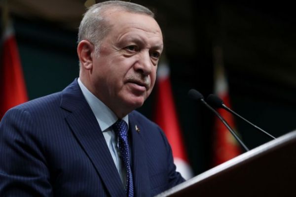 Τουρκία : Ο Ερντογάν αντικατέστησε την υπουργό Εμπορίου και σχημάτισε δύο νέα υπουργεία