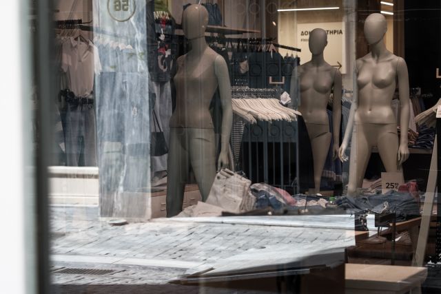 Πέτσας : Τι οδήγησε στο «μπλόκο» για το άνοιγμα του λιανεμπορίου σε τρεις περιοχές