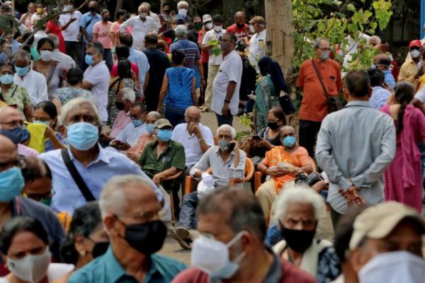 Ινδία: Εθνικό ρεκόρ θανάτων και κρουσμάτων