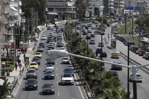 Κοροναϊός : Η πανδημία «πολιορκεί» την Αττική – Η κατανομή των κρουσμάτων στο Λεκανοπέδιο