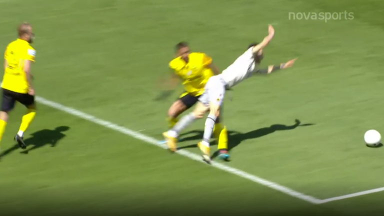 Διαμαρτύρεται ο Άρης για το πέναλτι με το οποίο προηγήθηκε η ΑΕΚ