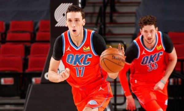 NBA: Συντριβή των Θάντερ από τους Σίξερς – Σε ρηχά νερά ο Ποκουσέφσκι